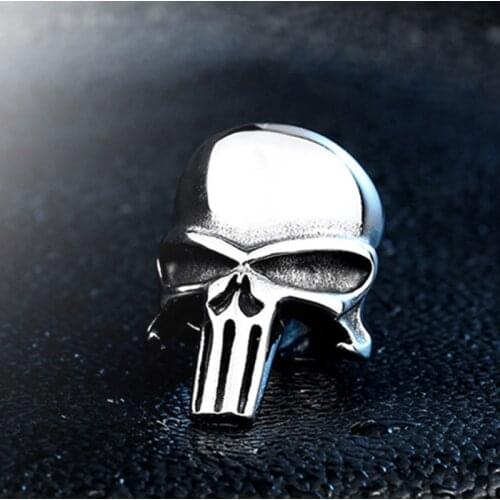 Punisher Skull Shape Ring Mens Ring New Fashion Retro Metal Horror Ring Accessories Party Jewelry Size 7-13