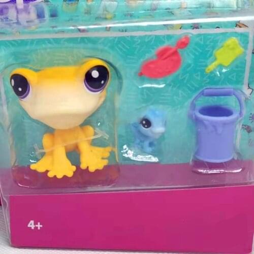 Cute Doll Little Animal Pet Model frog Toys Mini Cat Dog Old pet shop With detailed box figure collection toys for kids gift