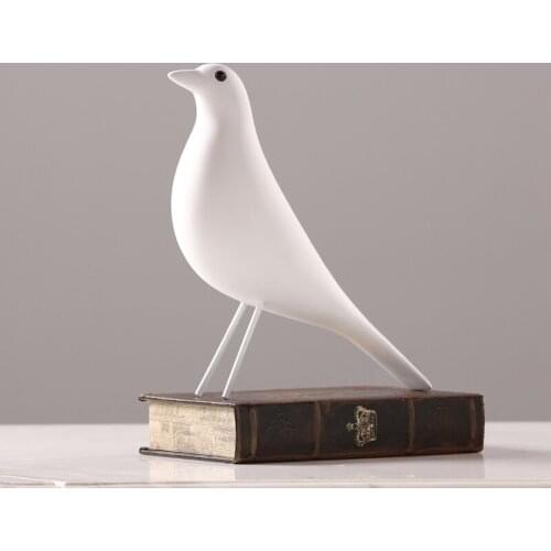 The Nordic modern minimalist Eame bird model creative living room decoration office decoration