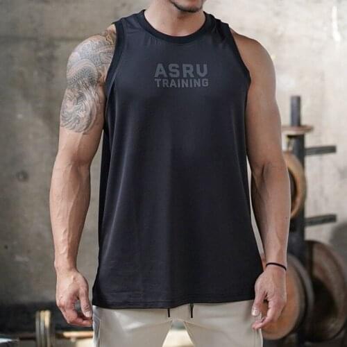 Summer New Mens Vest Loose Round Neck Mesh Quickdrying Sports Fitness Clothing Training Tide Brand Basketball Clothing Gym Top