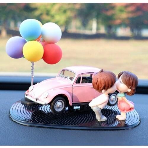 Cute car model car decoration dashboard center console car accessories decoration couple gift birthday gift girl cake decoration