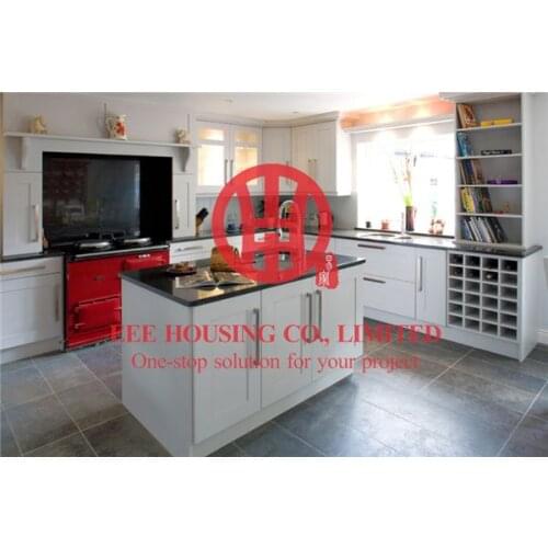 Fashion shaker-style solid wood kitchen cabinet with excellent design and quality shipping by sea