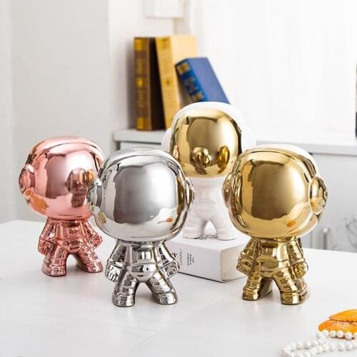 WU CHEN LONG Nordic Plating Ceramic Astronaut Decoration Home Craft Decor Accessories Flowers/Plants Vases Figurine Gift R3978
