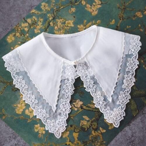 Hollow hook flower lace embroidered pearl necklace New Black Pearl necktie Cotton embroidery long-neck vest blouse apparel