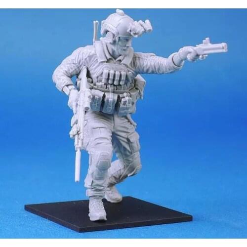 1:24 Resin Figure Model Kit Unassambled Unpainted 16062