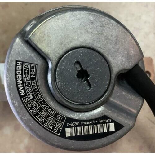 Encoder ERN 1381.062-2048 , used in good condition . 80% appearance new , good working , free shipping