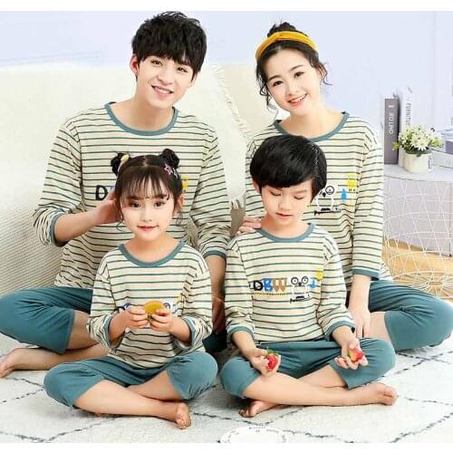 Clothes Mom and Daughter Equal Sets Clothing for Family Cotton Clothes Tops+Shorts Baby Girls Casual Family Look Clothing Sets