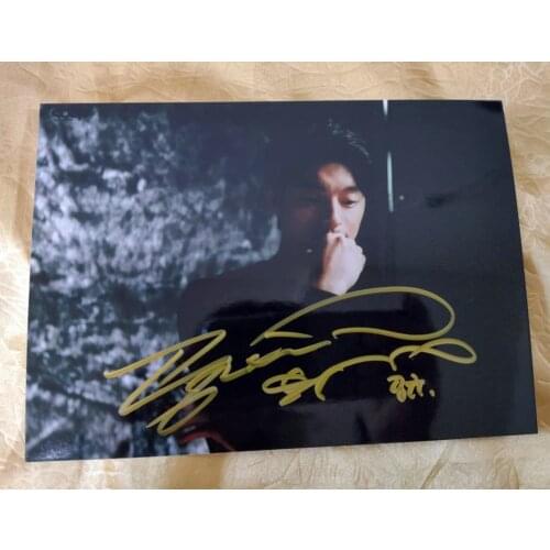 Hand signed Gong Yoo autographed photo 5*7 K-POP free shipping 092020G
