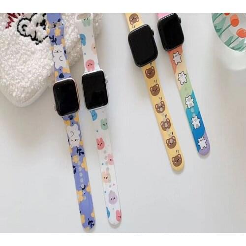 Cute bear graffiti ladies silicone apple strap 44mm 40mm 42mm 38mm for iwatch series 6 5 4 3 2 1 watch with button bracelet