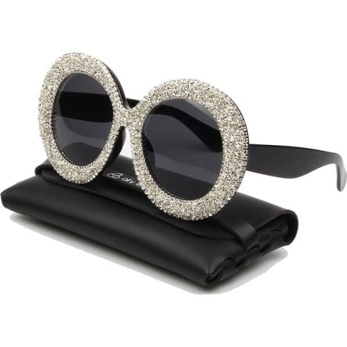 2019 New Luxury Oversized Sunglasses Women Vintage Rhinestones Sun Glasses Round Frame Gradient Mirror Shades for Women Oculos