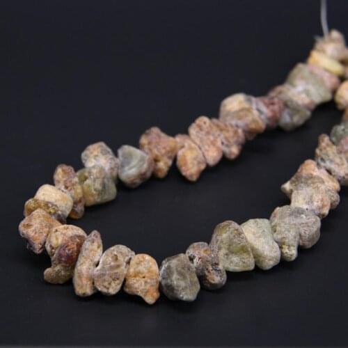 15.5"/strand Natural Raw Green Garne Freeform Nugget Gravel Loose Beads,Roug Gems Stone Chips Pendant Beads For Jewelry Making