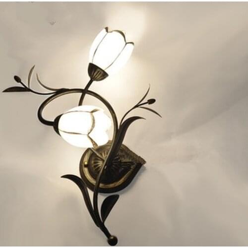 White Flowers Vintage Iron Wall lamps Living Room Decorative Wall Lamp Dining Room Wall Lights Bedroom Frosted Glass Wall Sconce