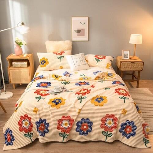 1PC Coral velvet flower blankets for beds bedroom warm quilt cover home decor 1.5M 1.8M king size comfortable bedding blanket