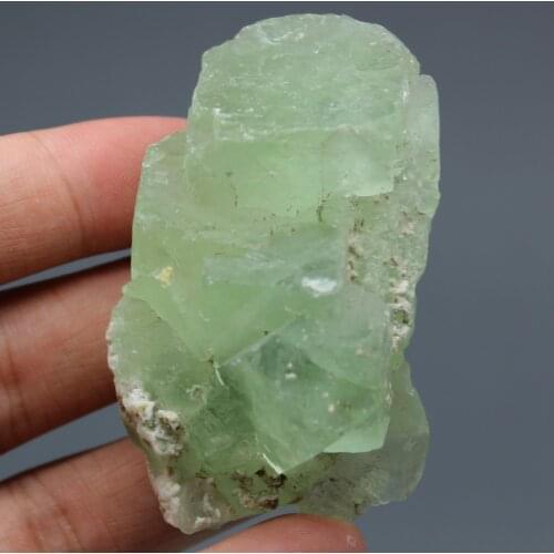100g Natural rare cube green fluorite mineral specimens Stones and crystals Healing crystal