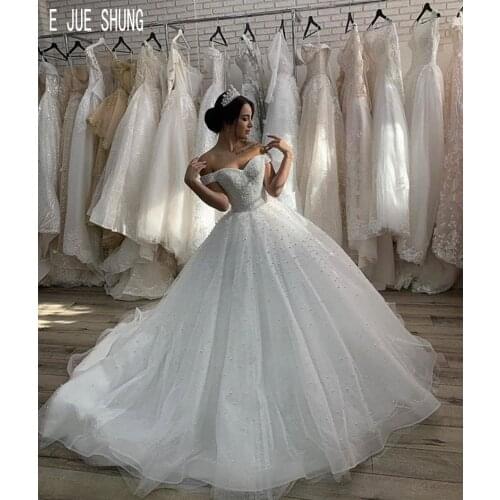 E JUE SHUNG Beach Wedding Dresses