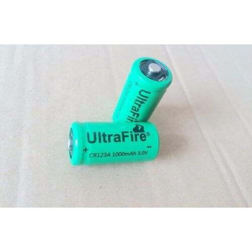4 pcs .. new CR123A 3 V lithium battery, 1000 mAh. 16340 battery, flashlight, camera used
