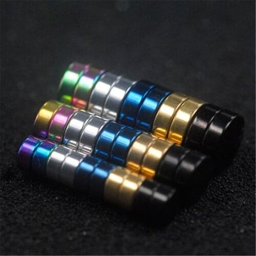 SAFENH Stud Earrings
