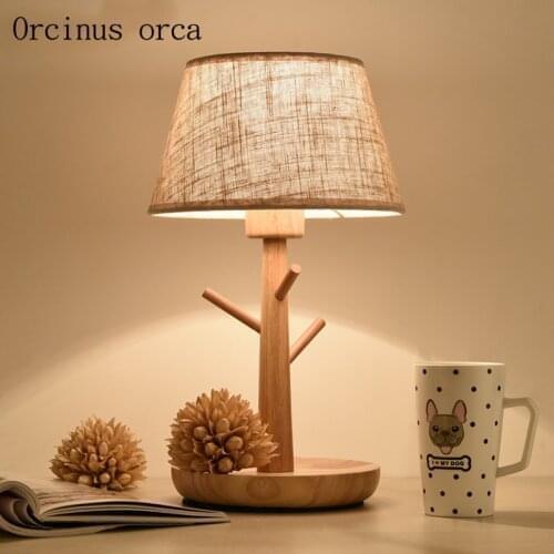 Nordic modern simple wood desk lamp living room bedroom bedside lamp creative personality LED branch decorative table lamp
