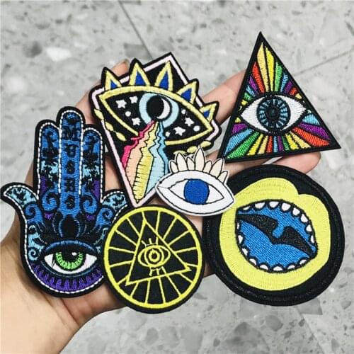 1Pcs God Eye Hands Embroidered Iron on Patch Mysterious Sign Fabric Badge Punk Logo Jacket Clothing Accessories DIY Clothes