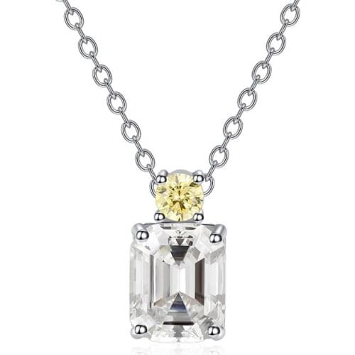 Hot Sale 100% Real 925 Sterling Silver Necklace Cut Design Lab Moissanite Emerald Pendant Necklaces Wholesale Wedding Party Gift