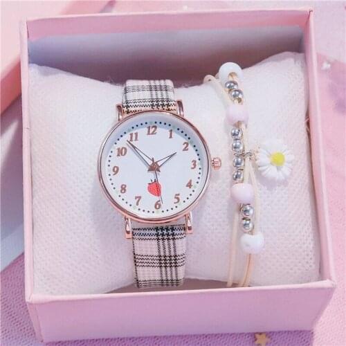 JEANE CARTER Women's Wrist Watch