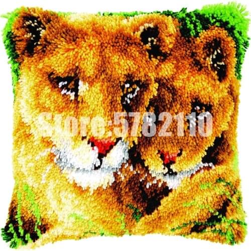 Flowers Cushion Smyrna Button Package Latch Hook Rug Carpet Embroidery Pillow lion horse For Needlework Pillow Embroidery Set