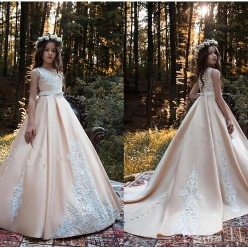 Flower Girls Dresses for wedding Lace Appliques Beading Ball Gowns Beading Floor Length Pageant First Communion Dresses