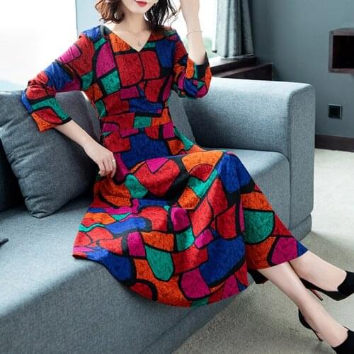 High Quality Hot Sale Plus Size M-3XL 2019 Autumn New Arrival Fashion V Collar Flower Printed Long Sleeve Woman Long Dress