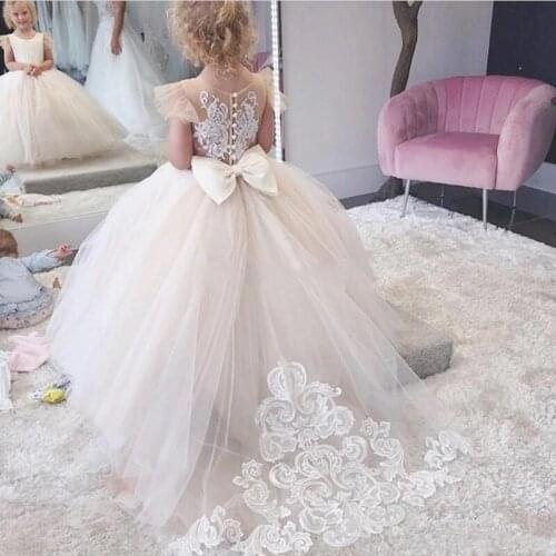 Ball Gown Flower Girl Dresses Lace Appliques Cap Sleeves Puffy Baby Girl Party Dresses