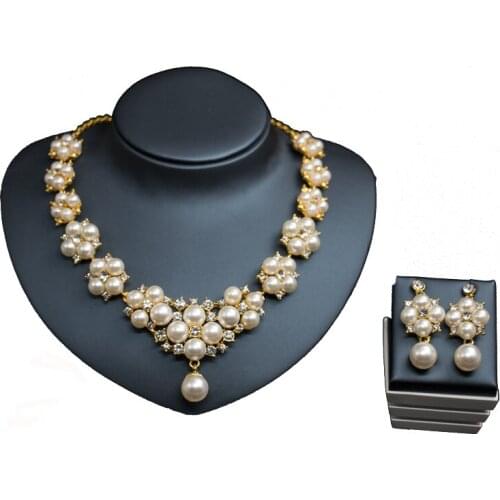 4 Simulated Pearl Flowers Jewelry Set Inlay Zircon Women Gorgeous Bridal Jewelry Gold Color Necklace Stud Earring Wholesale