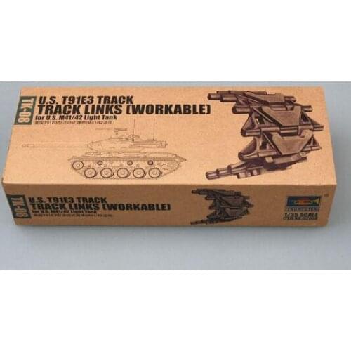 Trumpeter Model 1/35 02038 U.S. T91E3 M41/42 Tarck Links for (M41/42)