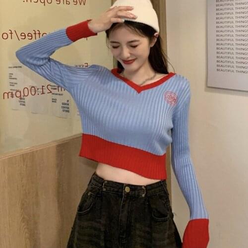 Women T-Shirts Sexy V Neck Color Contrast Tops Spring Autumn Casual Navel Exposed Slim Long-sleeved Knitted T Shirt