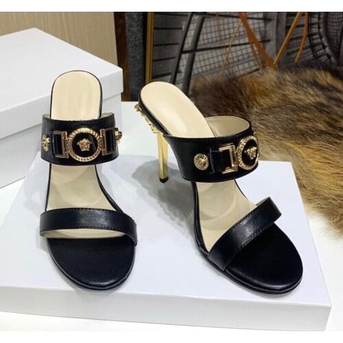New Hot Sale Summer Shoes Woman Sexy Genuine Leather Woman Slippers Open-Toes Thin Heels Woman Slippers Metal Decora Slippers