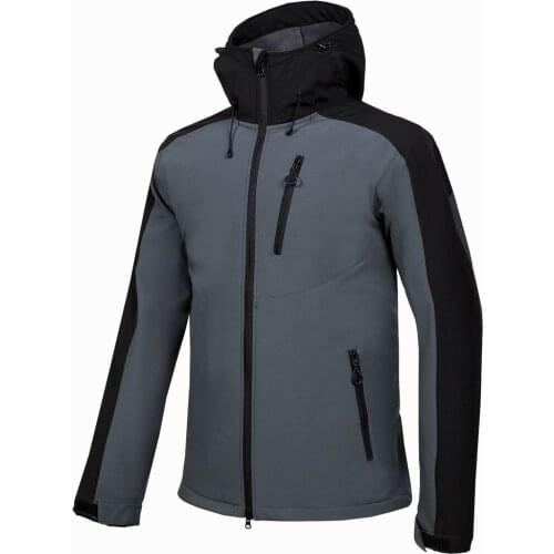 2019 New Men Softshell Fleece Hiking Jacket Windproof Breathable Thicken Autumn For Camping Riding Running Male Clothing Coat