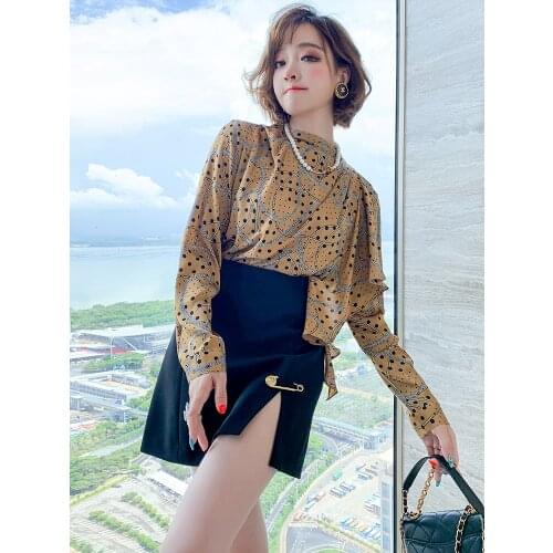 Fashion design sense unilateral split pin decoration high waist thin A-line skirt womens 2020 early autumn new