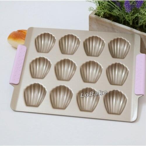 Top 29.7*22*2.5cm golden carbon steel madeline shell shape cake mold with silicone handle chocolate tart moulding for bakery