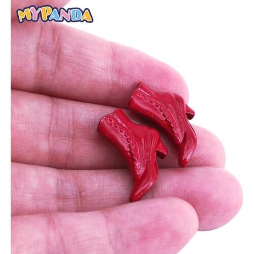 1 Pair 1:12 Dollhouse Miniature Accessories Mini Red Short Boots High Heels Shoes Princess Shoes Decor