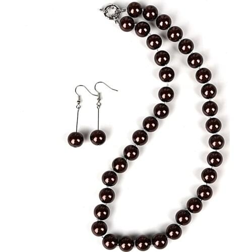 Black bead candy jewelry Glossy Synthesis pearl necklace and earrings can be given to friends and family