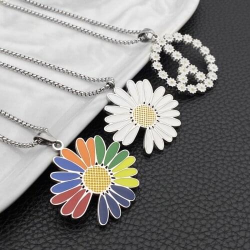 Fashion new flower trend female clavicle chain wild pendant necklace hot sale