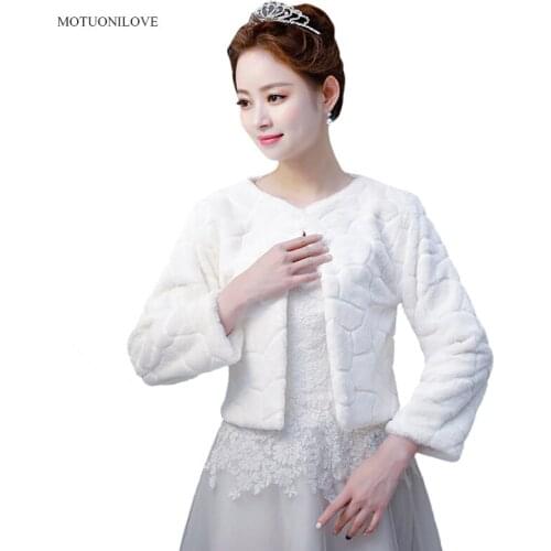 Womens Winter Faux Fur Wedding Jackets for Bride Wrap Shawl Feather Cape Wedding Top Long Sleeves Bolero Wedding Dress Fur Coat