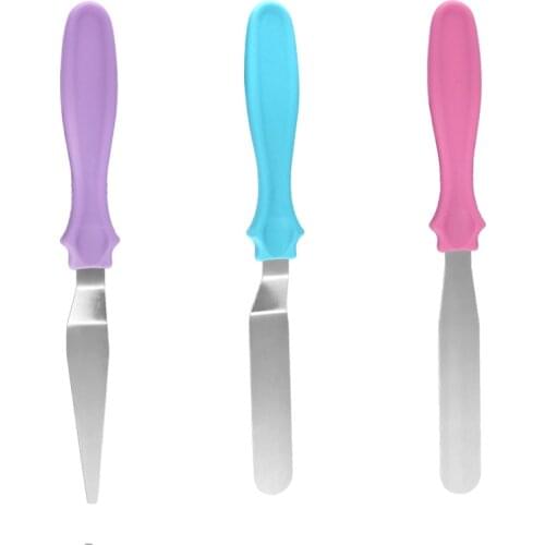 Angled Stainless Steel Cake Decorating Spatula with Non-Slip Handle for Kitchen Baking Frosting Pastry Cupcake Cooking