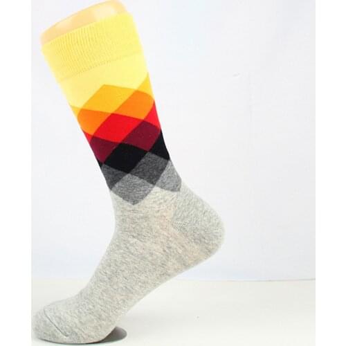 AL173SC Men Solid Sport Socks with Geometric Pattern in Rainbow Colors Boys Cycling Running Middle Tube Socks 5 Pairs/ lot