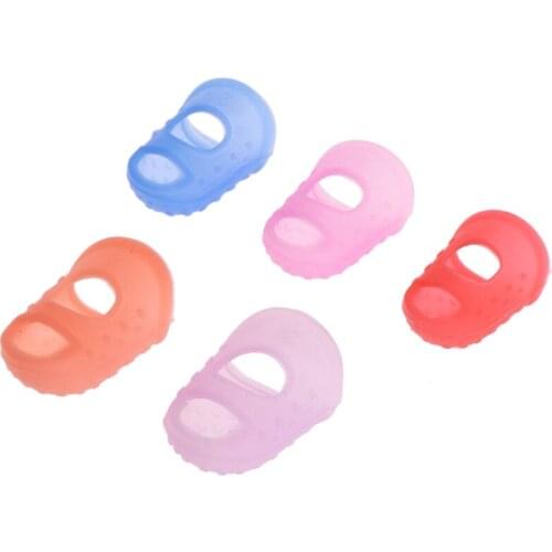 5Pcs/Set Silicone Thimble Finger Protector Stitching Sewing Needlework Tool Random Colors-S001