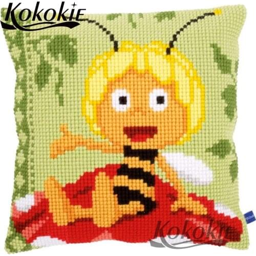 Handmade embroider Needlework kits knitting needles kit for pillow Diy cross stitch set sales honeybee printing pillowcase