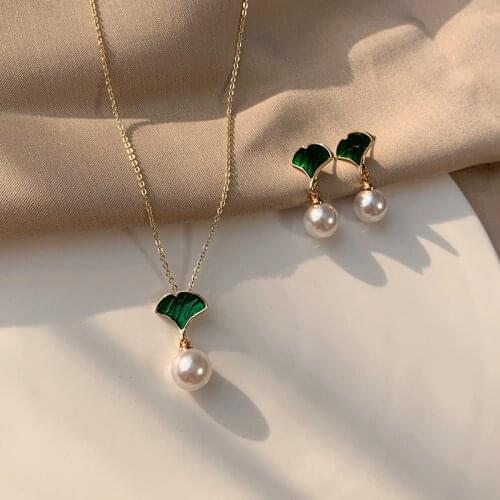 Korean Style Elegant Enamel Ginkgo Leaf Drop Earrings Cute Imitation Pearls Ginkgo Biloba Leaves Drop Earrings Women Jewelry