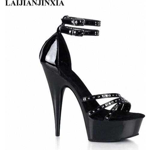 New lacquered waterproof stand 15 cm black vamp rivet decoration, sexy banquet sandals, dancing shoes