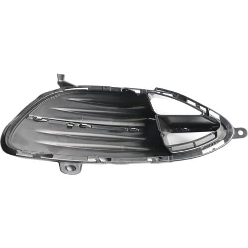 Fog lampshade Fog light box Front bumper grille Suitable for E260mer ced es-be nzE300L E320L Front bumper cover Fog light cover