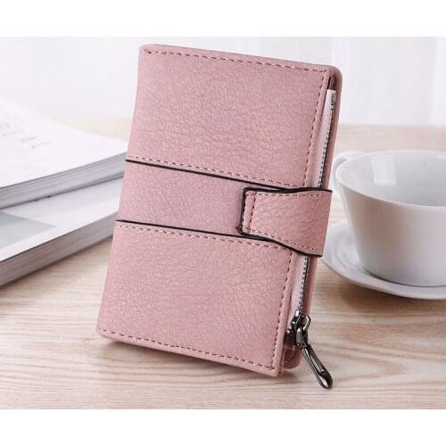 Vintage Leather Women Wallet Female Coin Purses Small Pocket Wallet Short Rivet Hasp Zipper Handy Purses Clutch Bags 2021 New