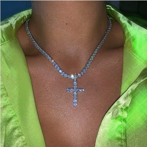 Shiny White Crystals Cross Pendant Necklace Holy Crystals Cross Pendant with Rhinstone Chain Unisex Fashion Jewelry