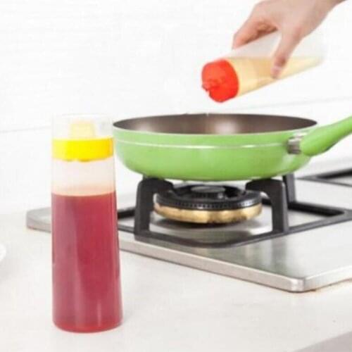 2019 1PC 300ML Party Favors Four Hole Salad Bottle Plastic Seasoning Bottle Oil Bottle and Lid Type Jam Jar Tool 1060B